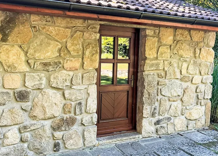 Kunejov By Interhome 펜션 Clunek